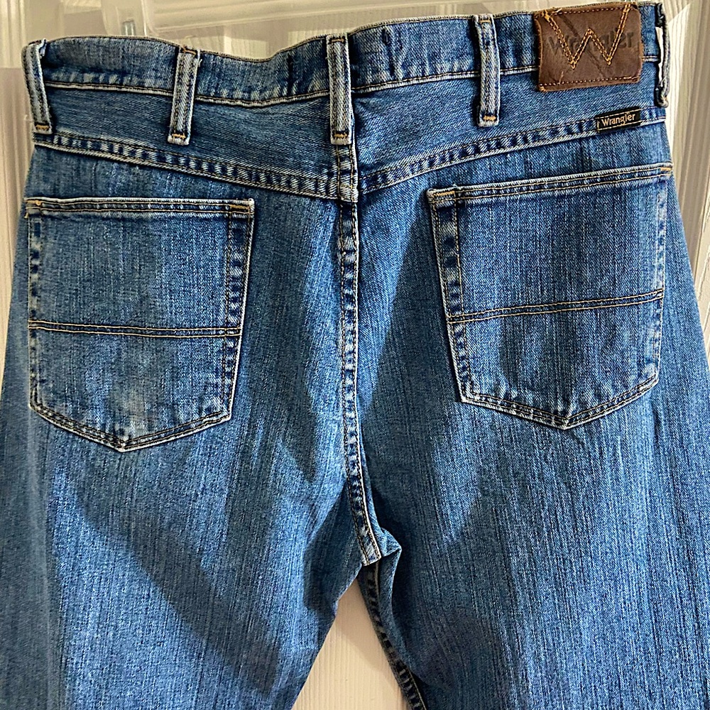 Mens Wrangler Relaxed Fit 34x32